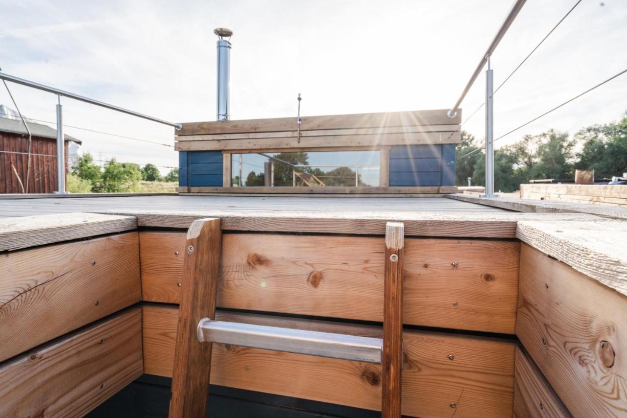 Tolles Tiny-hausboot Guenter Mit Dachterrasse * Hamburg
