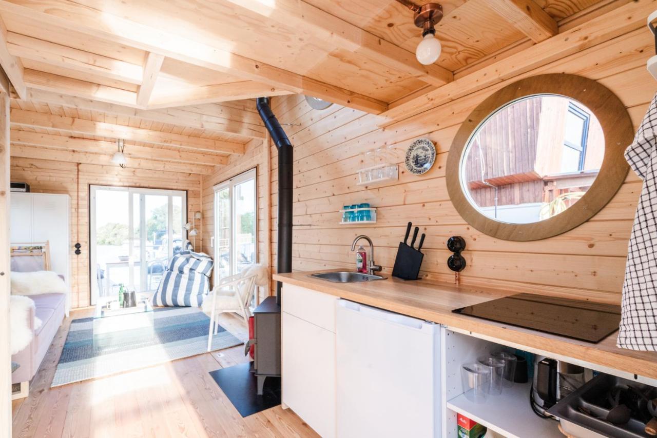 Tolles Tiny-hausboot Guenter Mit Dachterrasse * Hamburg
